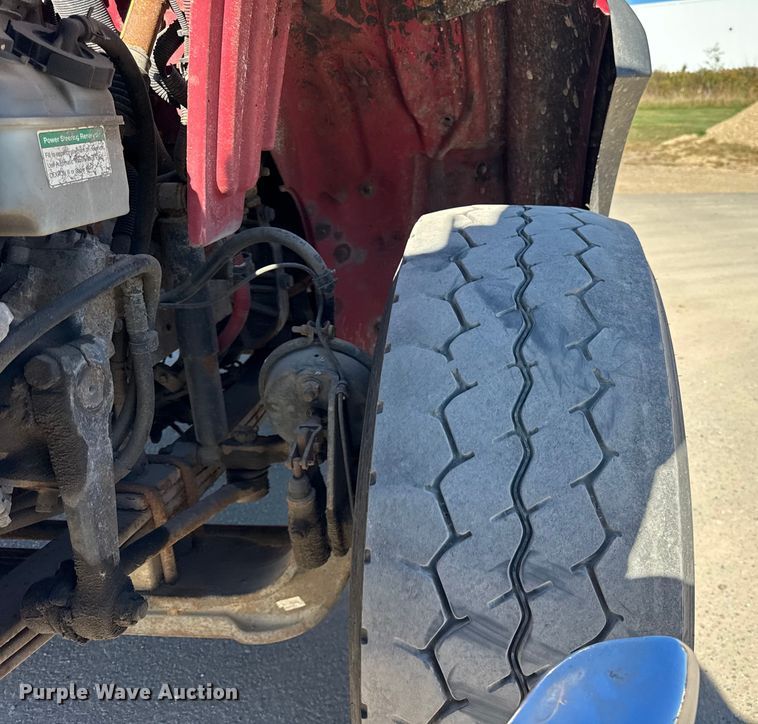 image for item EF2199 2014 Freightliner Business Class M2 feed delivery truck