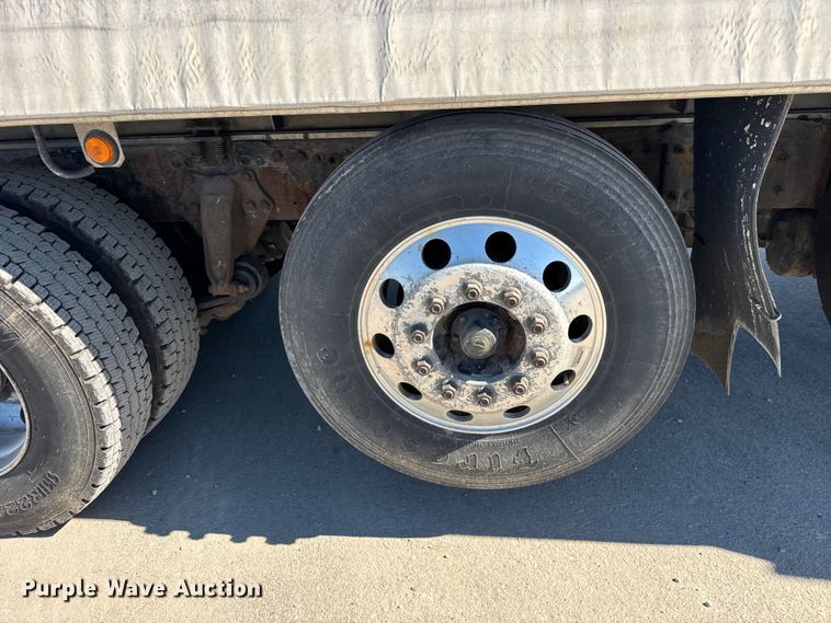 image for item EF2199 2014 Freightliner Business Class M2 feed delivery truck