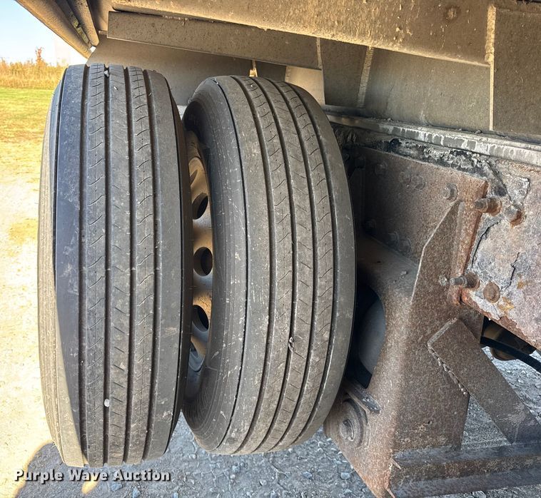 image for item EF2199 2014 Freightliner Business Class M2 feed delivery truck