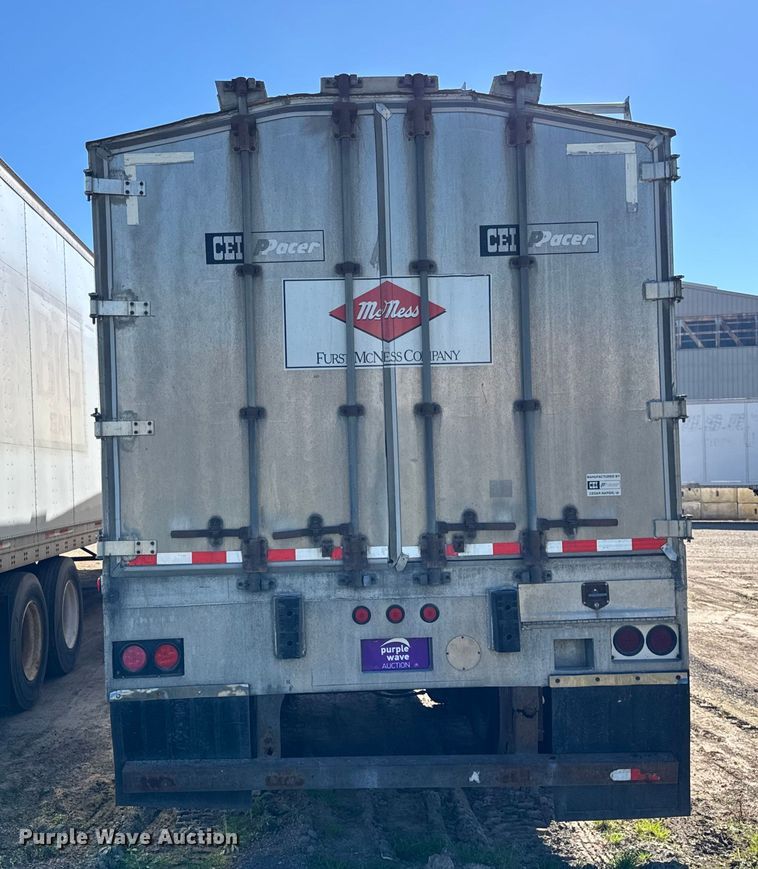 image for item EF2202 2011 CEI Pacer AT65 fertilizer delivery trailer