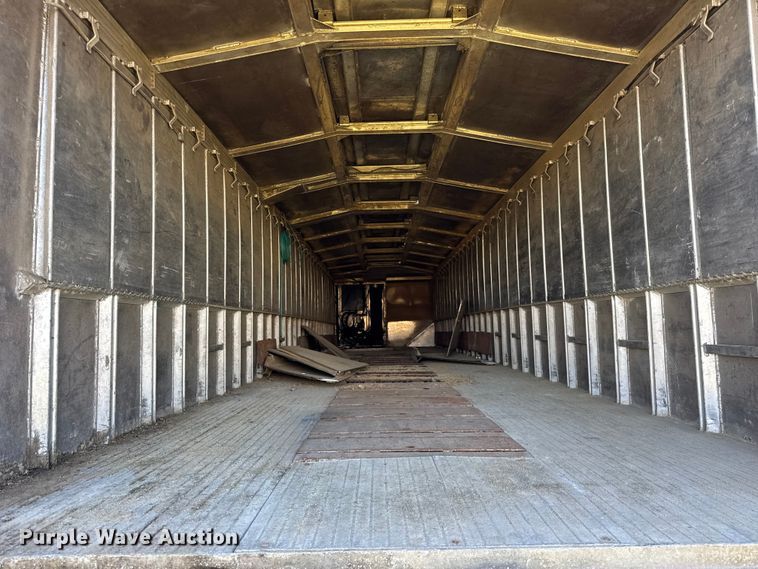 image for item EF2202 2011 CEI Pacer AT65 fertilizer delivery trailer