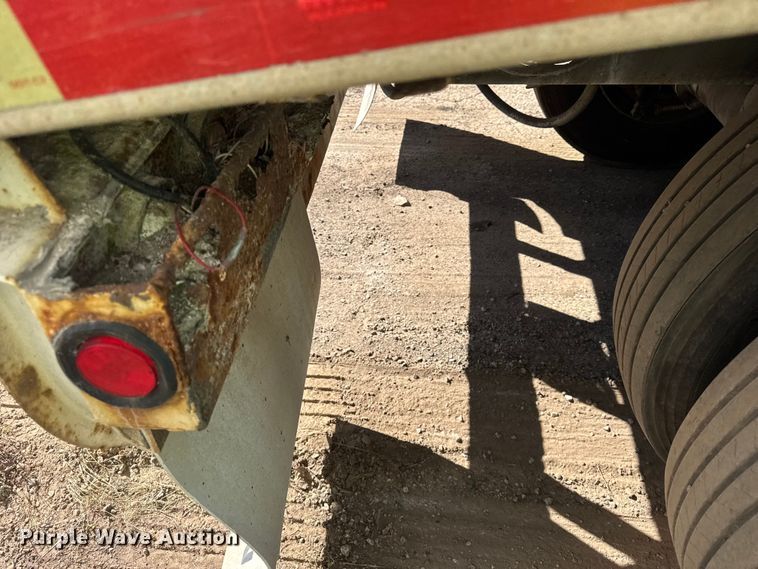 image for item EF2203 2008 Warren AT38SRTV9 feed delivery trailer