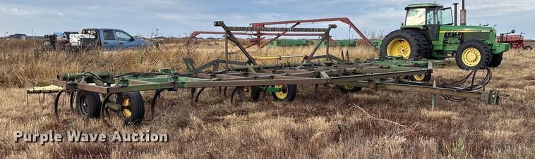 image for item EF6087 John Deere 84-0297 sweep plow