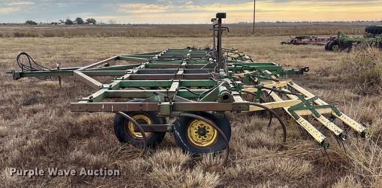 image for item EF6087 John Deere 84-0297 sweep plow