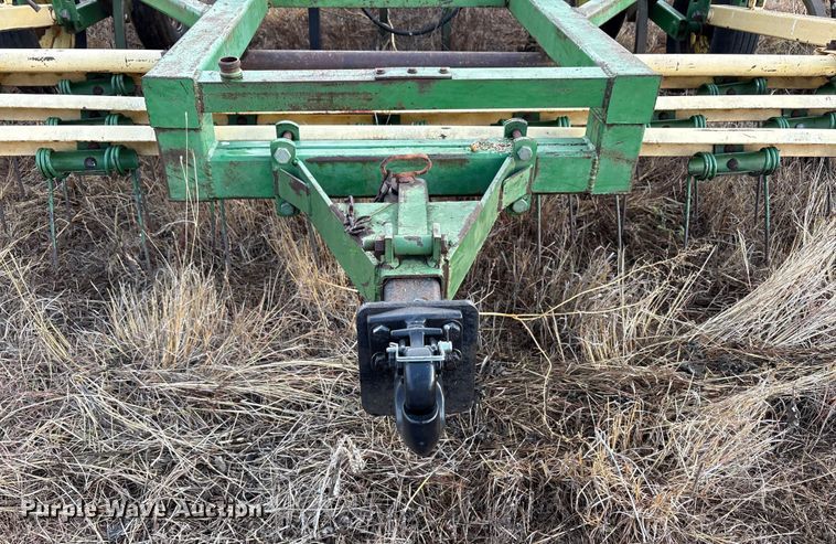 image for item EF6087 John Deere 84-0297 sweep plow