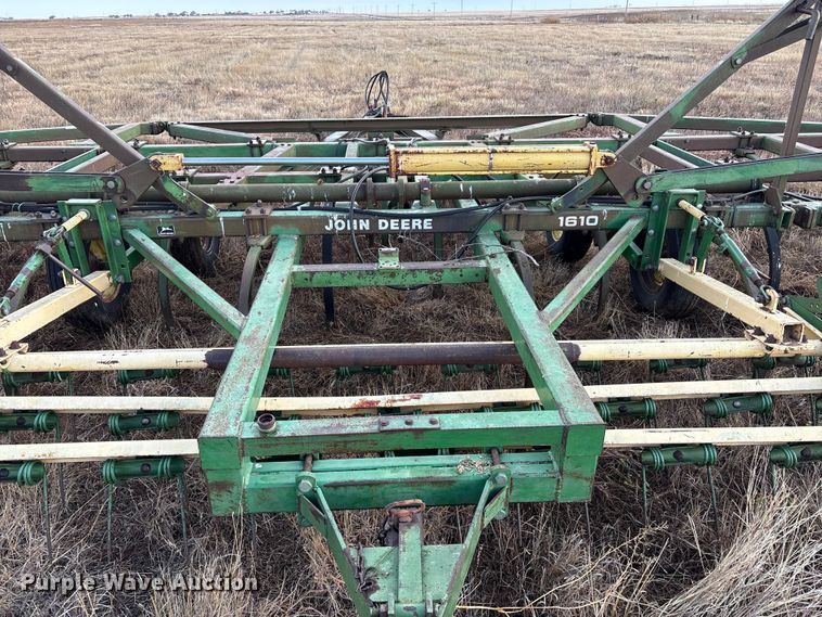 image for item EF6087 John Deere 84-0297 sweep plow