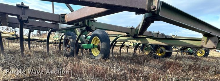 image for item EF6087 John Deere 84-0297 sweep plow