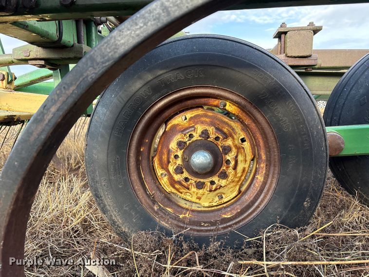 image for item EF6087 John Deere 84-0297 sweep plow