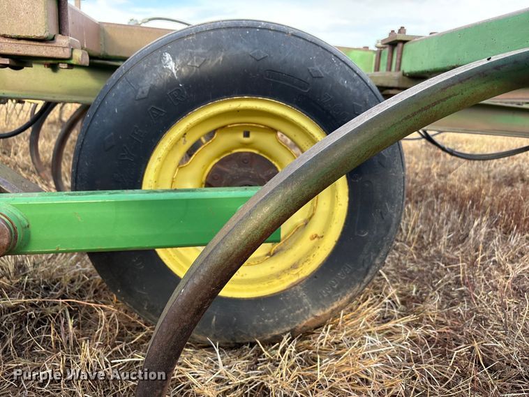 image for item EF6087 John Deere 84-0297 sweep plow