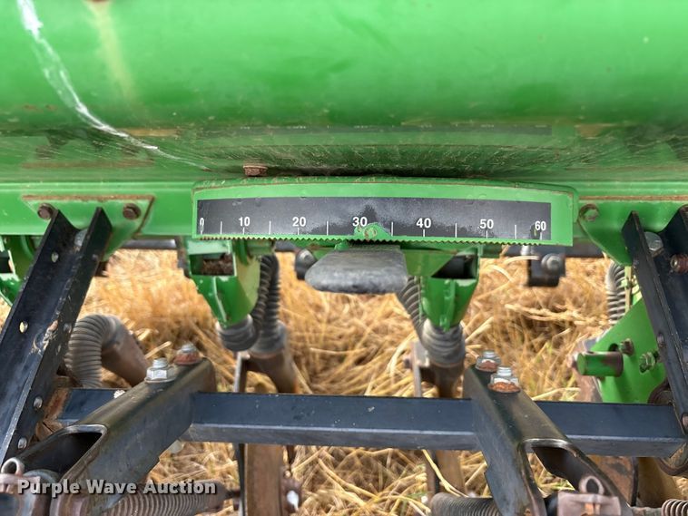 image for item EF6089 (3) John Deere 450 grain drills
