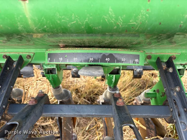 image for item EF6089 (3) John Deere 450 grain drills