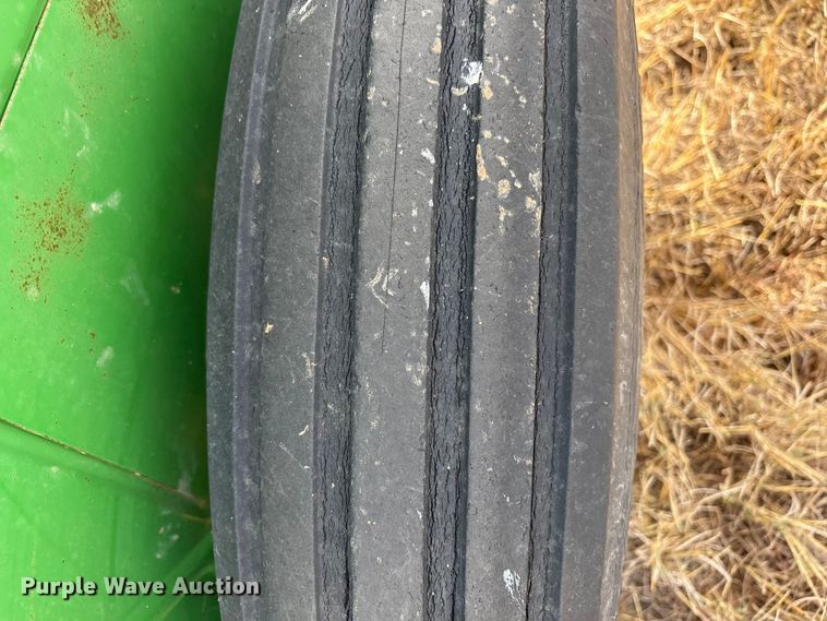 image for item EF6089 (3) John Deere 450 grain drills