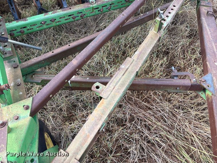 image for item EF6090 (2) John Deere 8200 grain drills