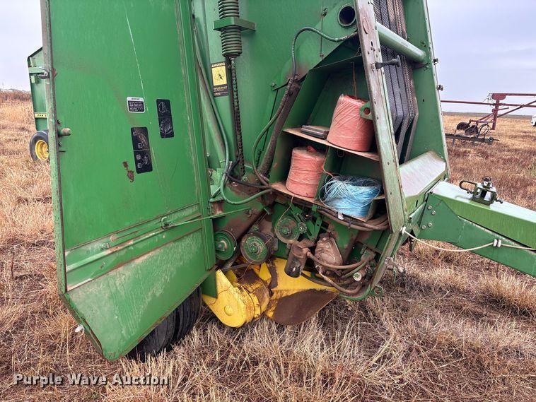 image for item EF6092 John Deere 530 Hay baler