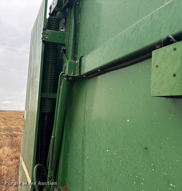 image for item EF6092 John Deere 530 Hay baler