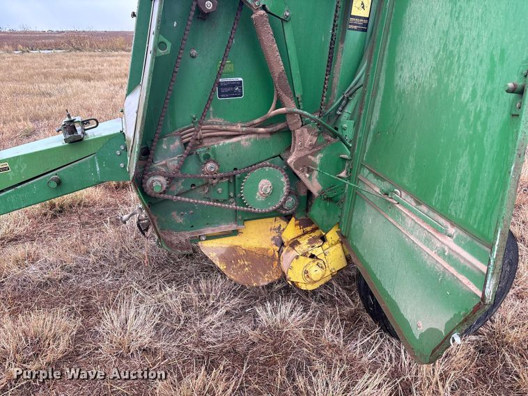 image for item EF6092 John Deere 530 Hay baler