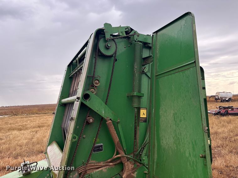 image for item EF6092 John Deere 530 Hay baler