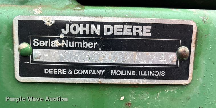 image for item EF6092 John Deere 530 Hay baler