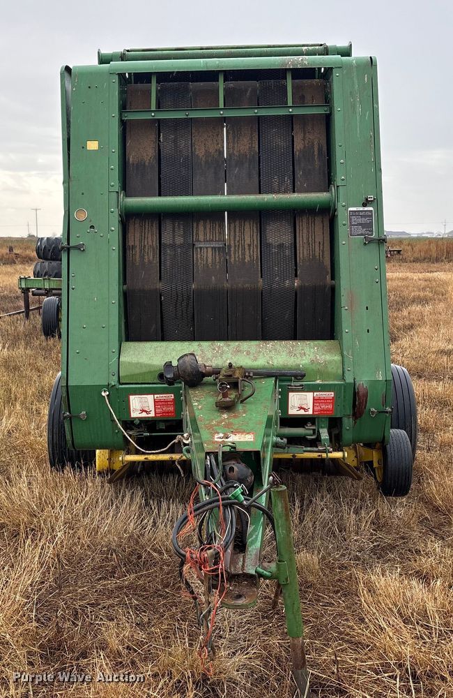 image for item EF6093 John Deere 430 round baler