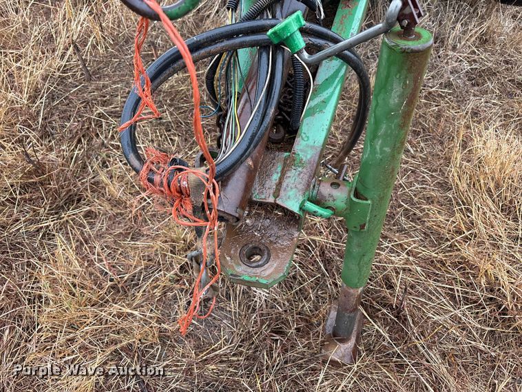 image for item EF6093 John Deere 430 round baler