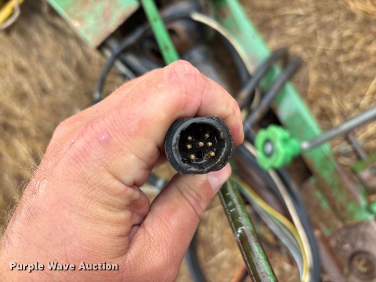 image for item EF6093 John Deere 430 round baler