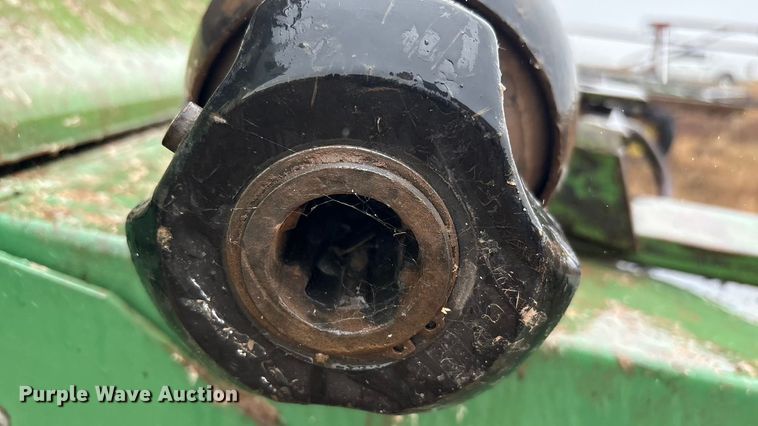 image for item EF6093 John Deere 430 round baler