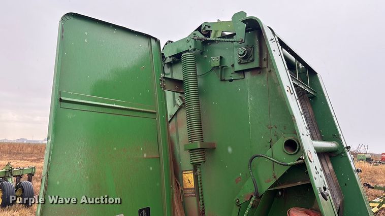 image for item EF6093 John Deere 430 round baler
