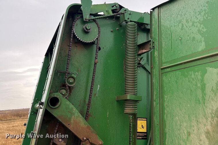 image for item EF6093 John Deere 430 round baler