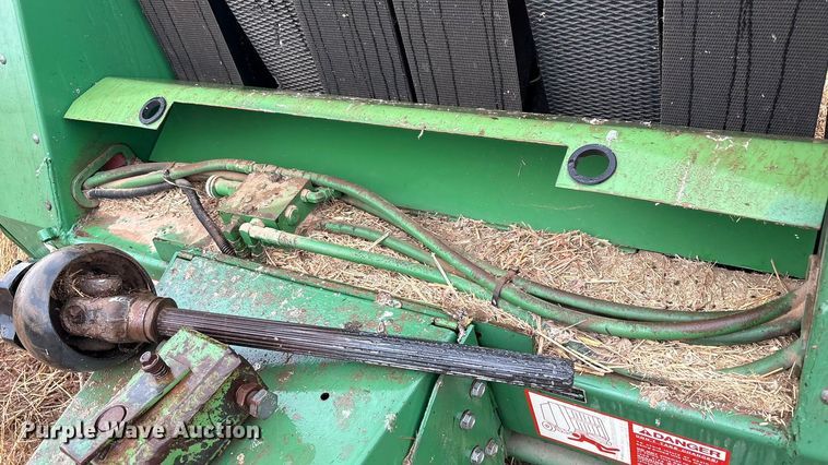 image for item EF6093 John Deere 430 round baler