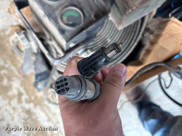 image for item EF6093 John Deere 430 round baler