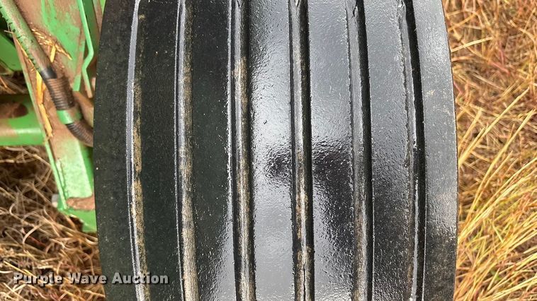 image for item EF6093 John Deere 430 round baler