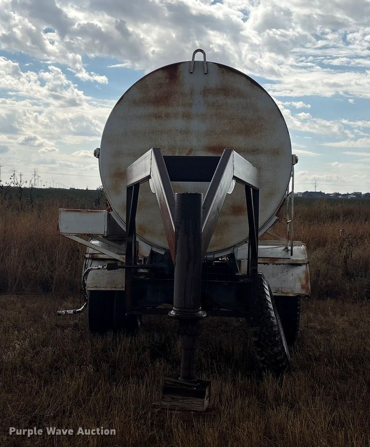 image for item EF6094 Nurse trailer