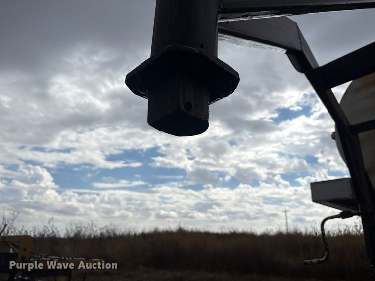 image for item EF6094 Nurse trailer