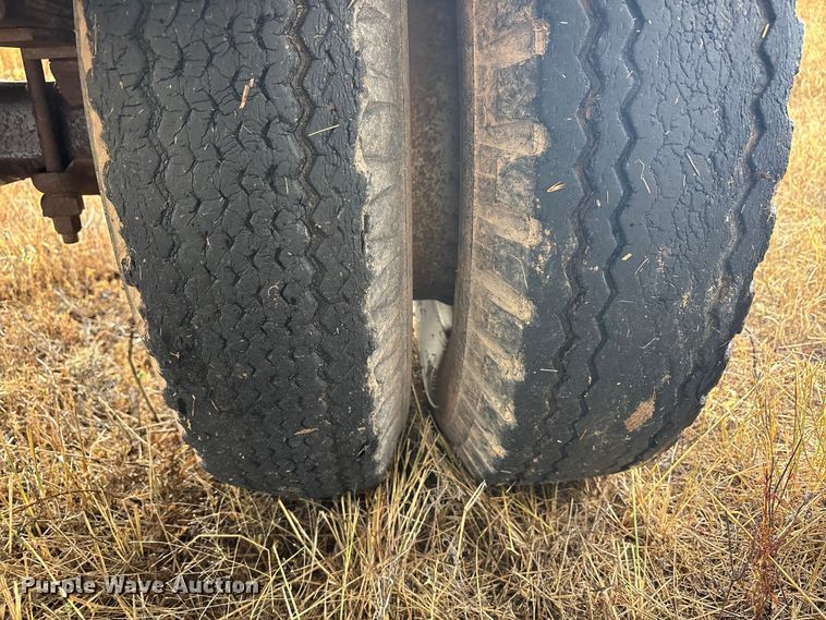 image for item EF6094 Nurse trailer