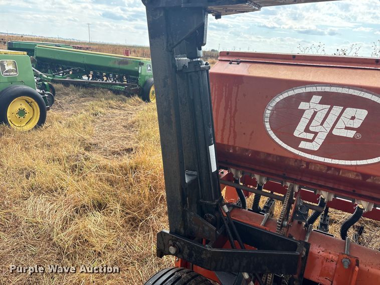 image for item EF6095 Tye 124-7330A grain drill