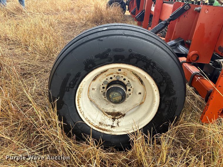 image for item EF6095 Tye 124-7330A grain drill