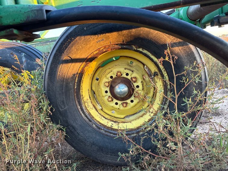 image for item EF6121 John Deere field cultivator