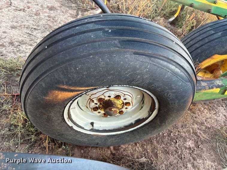 image for item EF6121 John Deere field cultivator