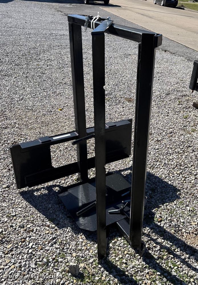 image for item EJ7676 Skid steer fence stretcher