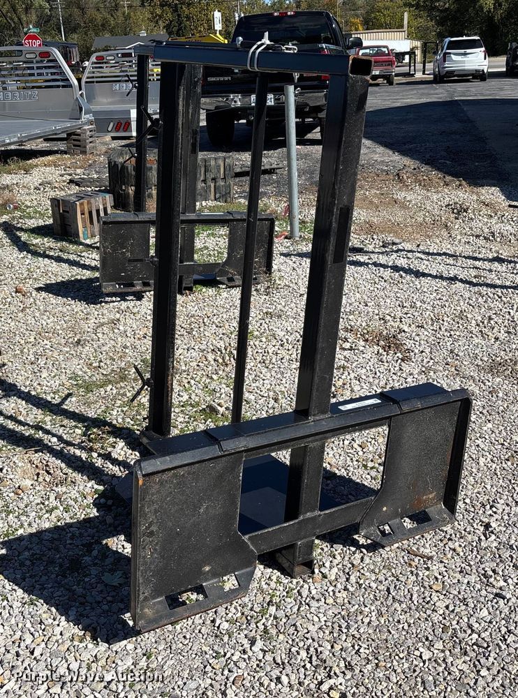 image for item EJ7676 Skid steer fence stretcher