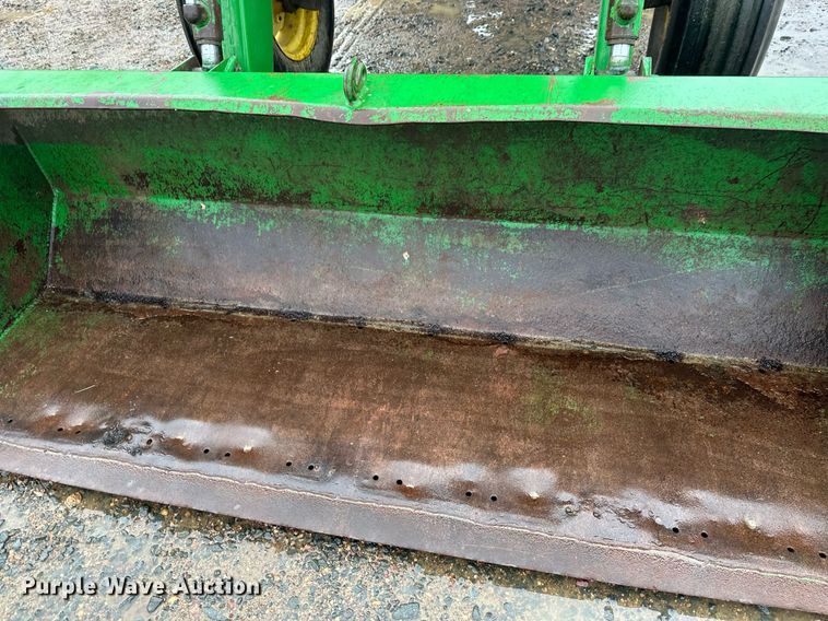 image for item EL0040 1978 John Deere 2840 tractor