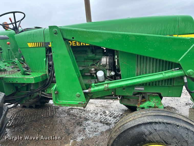 image for item EL0040 1978 John Deere 2840 tractor