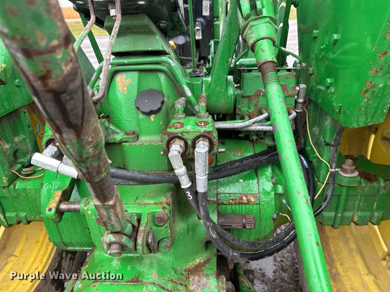 image for item EL0040 1978 John Deere 2840 tractor