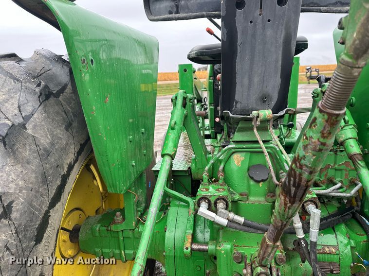 image for item EL0040 1978 John Deere 2840 tractor