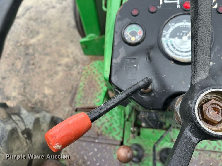 image for item EL0040 1978 John Deere 2840 tractor