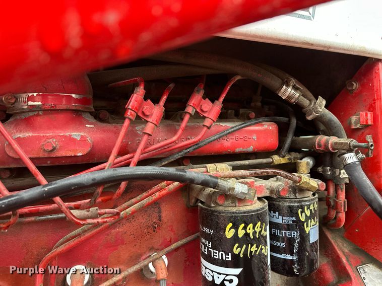 image for item EL0041 International Harvester F966 tractor