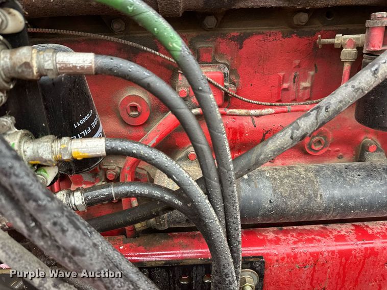 image for item EL0041 International Harvester F966 tractor