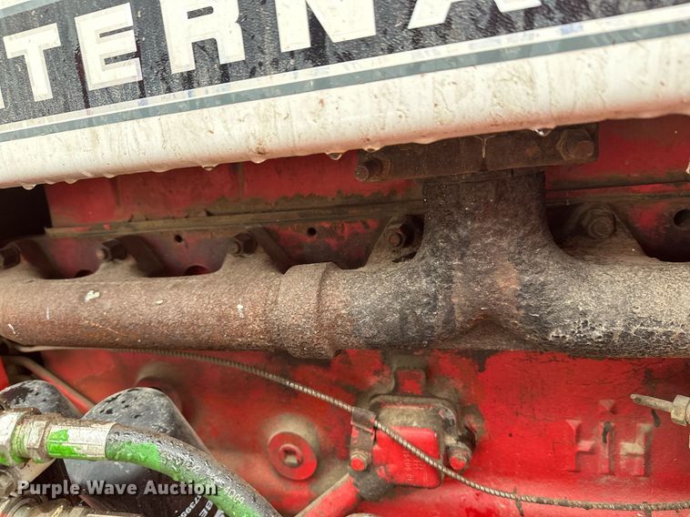 image for item EL0041 International Harvester F966 tractor