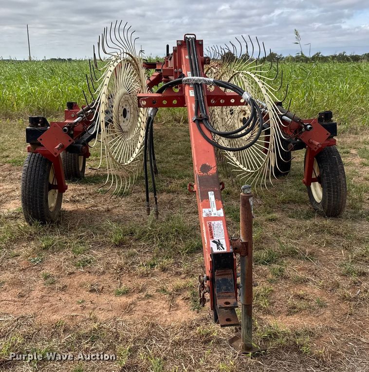 image for item EM8364 H&S BF14HC hay rake