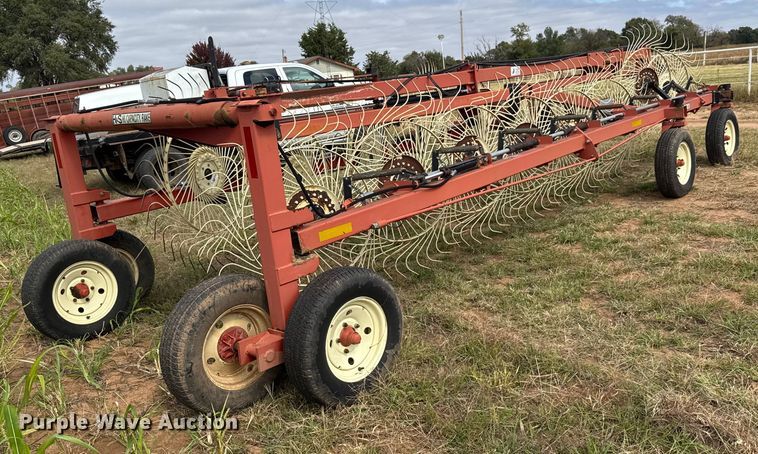 image for item EM8364 H&S BF14HC hay rake